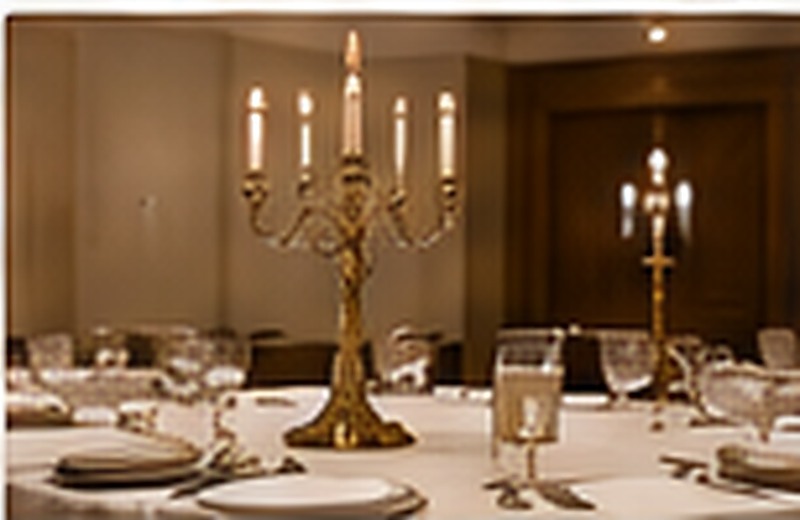 Formal kosher dining table